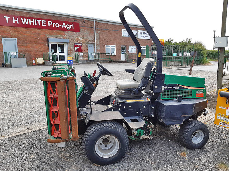 GREAT DEALS ON USED GROUNDCARE EQUIPMENT