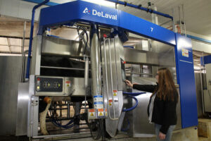 DeLaval VMS V300 Milking System
